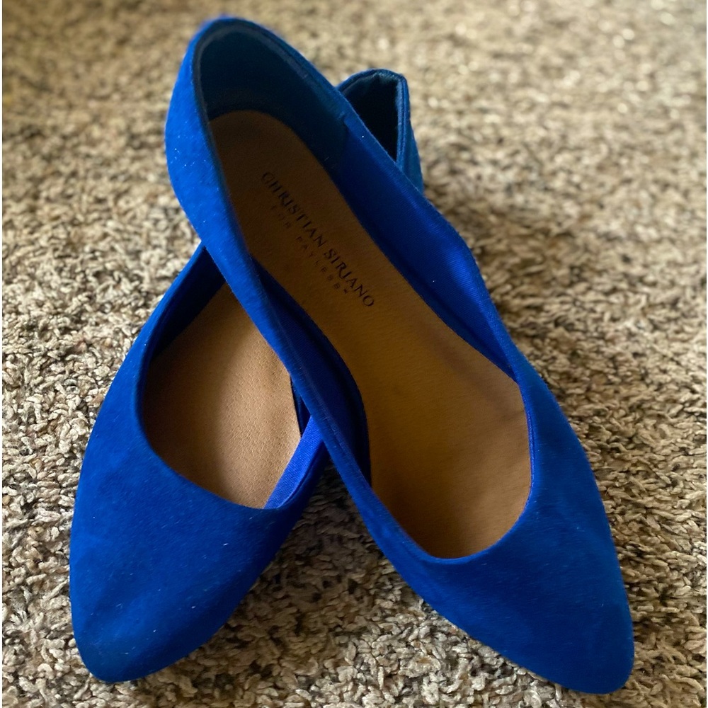 Blu flats